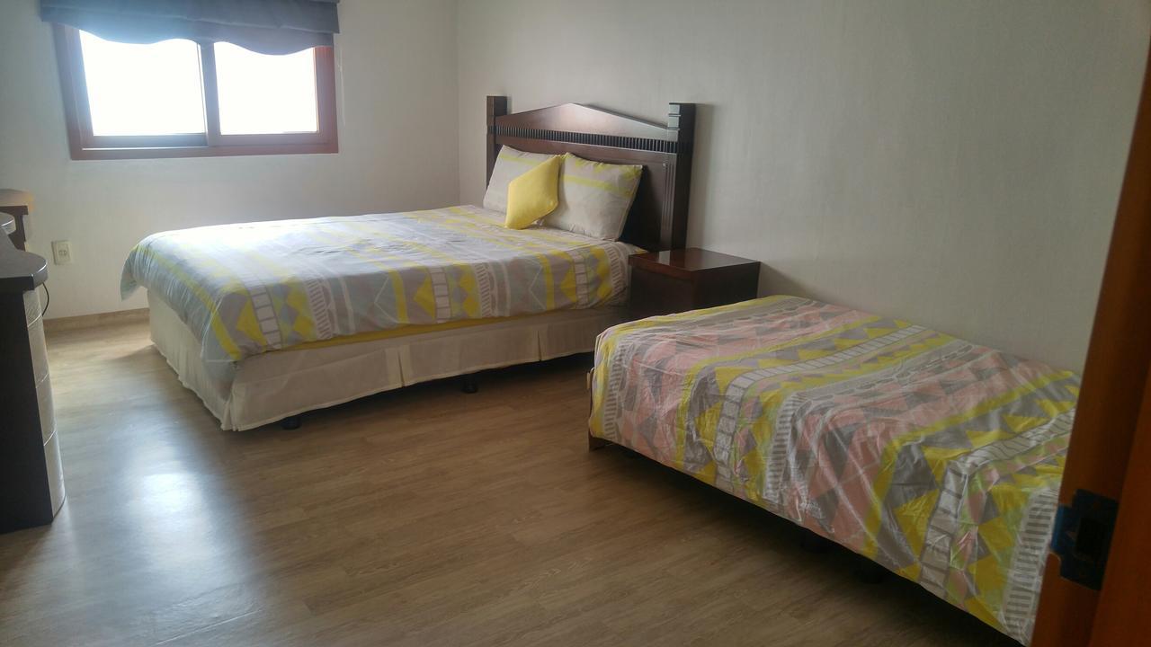 Marine Guesthouse Сокчхо Экстерьер фото
